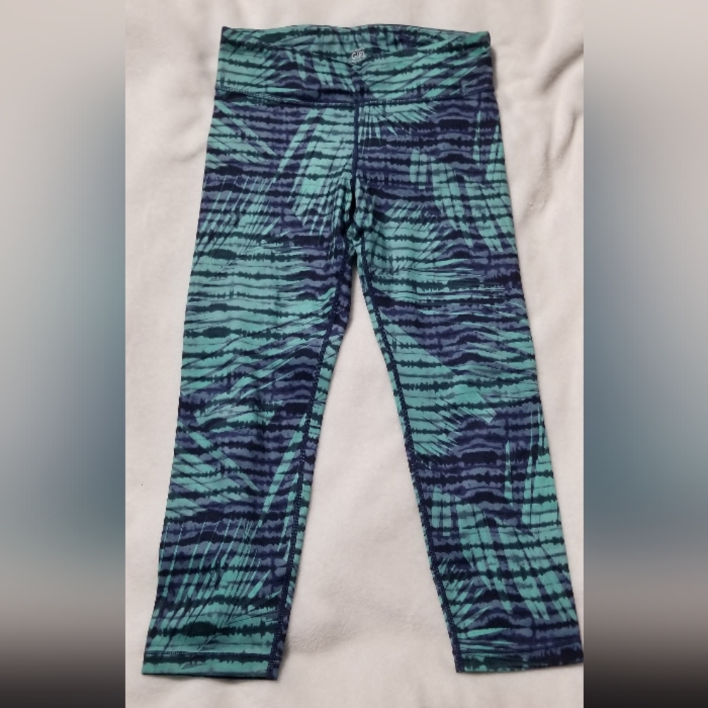 Girls athleta crop leggings